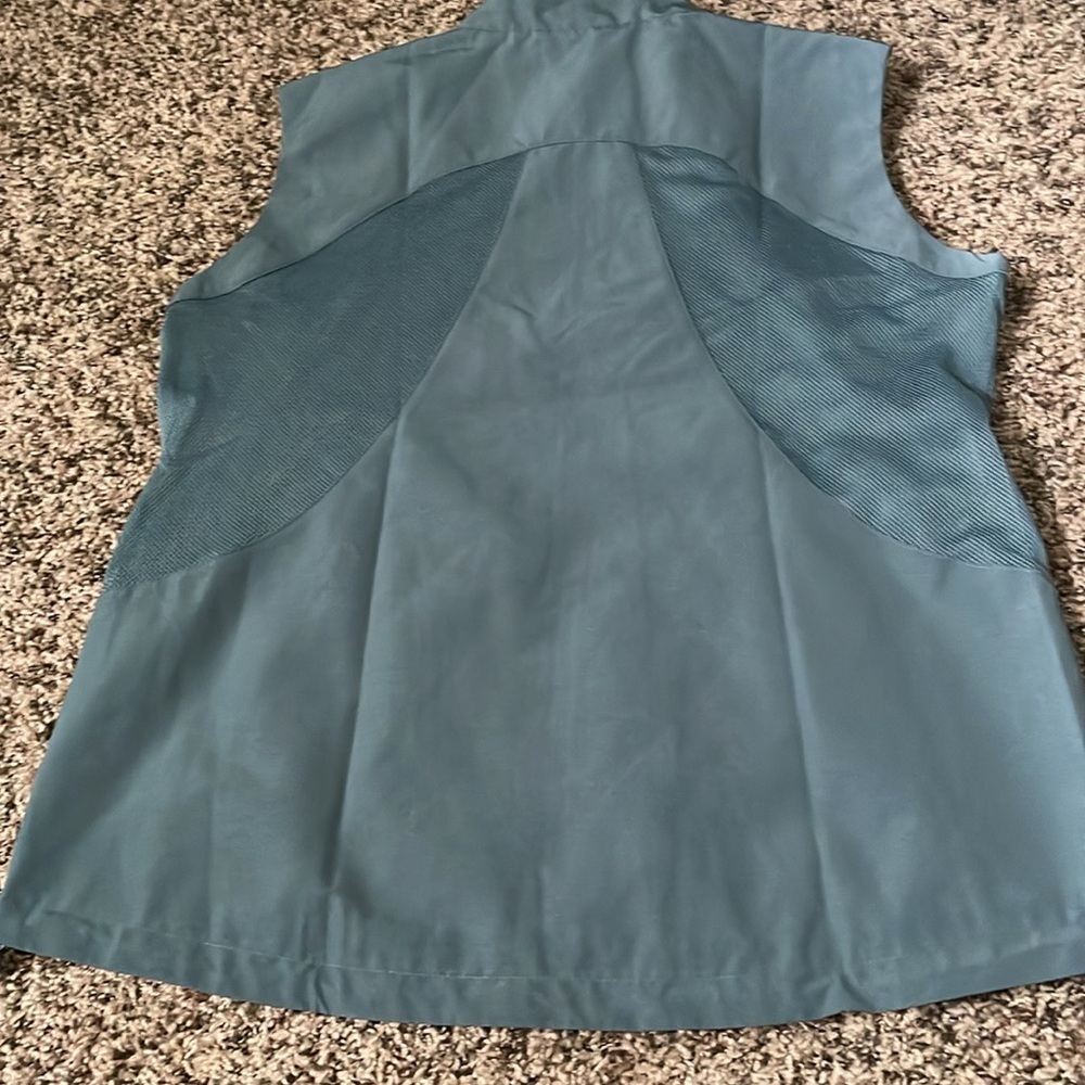James Bark Women's Performance Vest - Picture 10 of 10